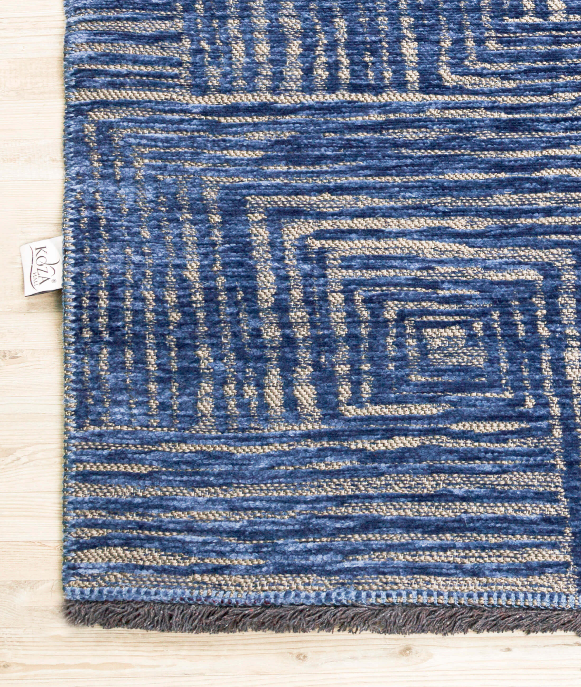 Zen Gray Navy Carpet B3121A